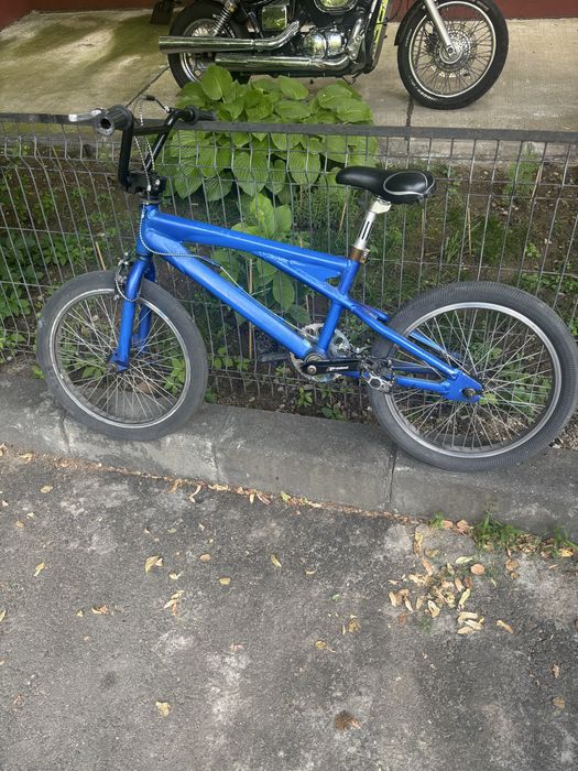 Bicicleta BMX.