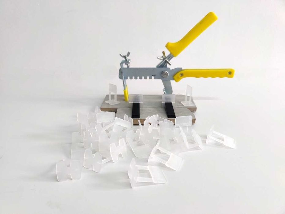 Clipsuri si pene sistem nivelare gresie