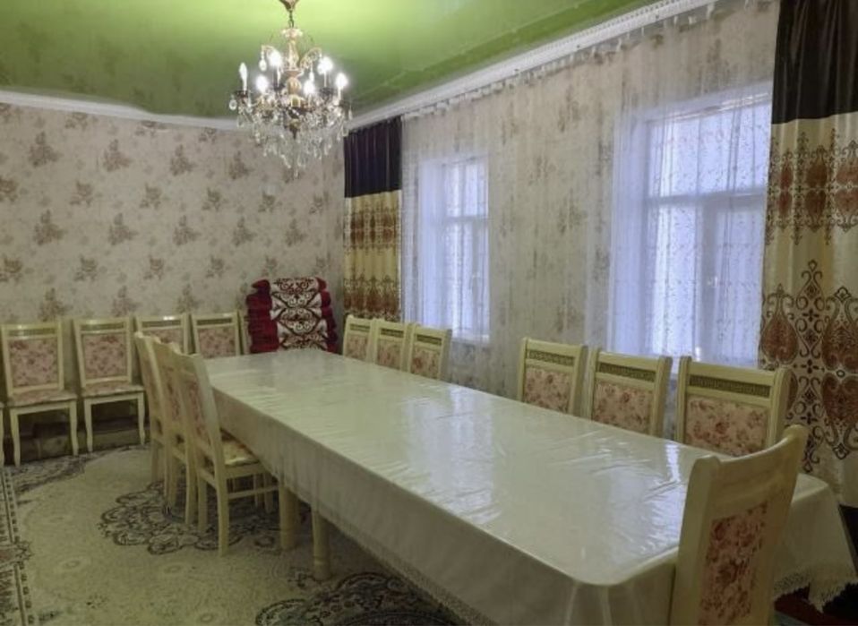 Стол стулья сатылады жақсы жағдайда