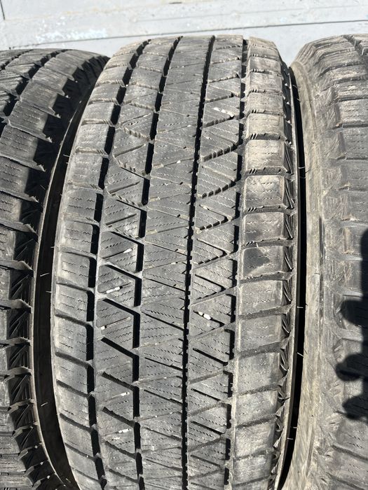 4 бр. зимни гуми за бус 215/65/16C Bridgestone DOT 1020 7-7,5 mm