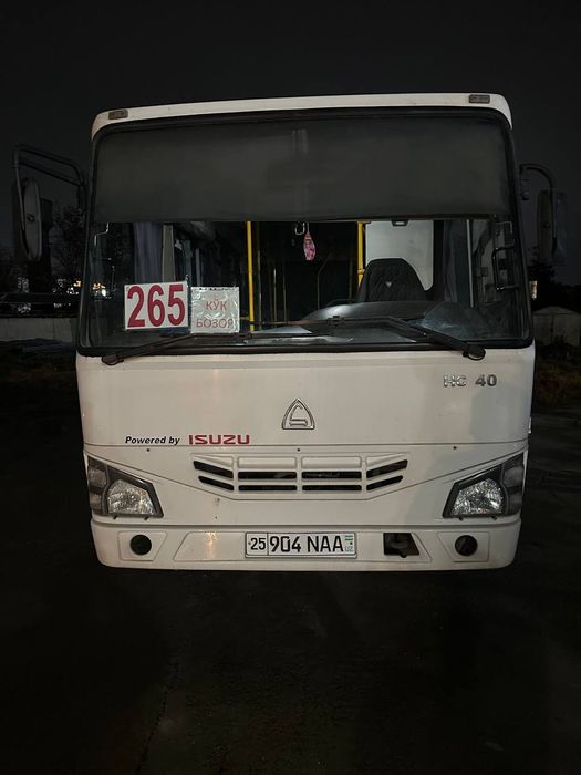 Isuzi aftobuz 2018 yil sotiladi.