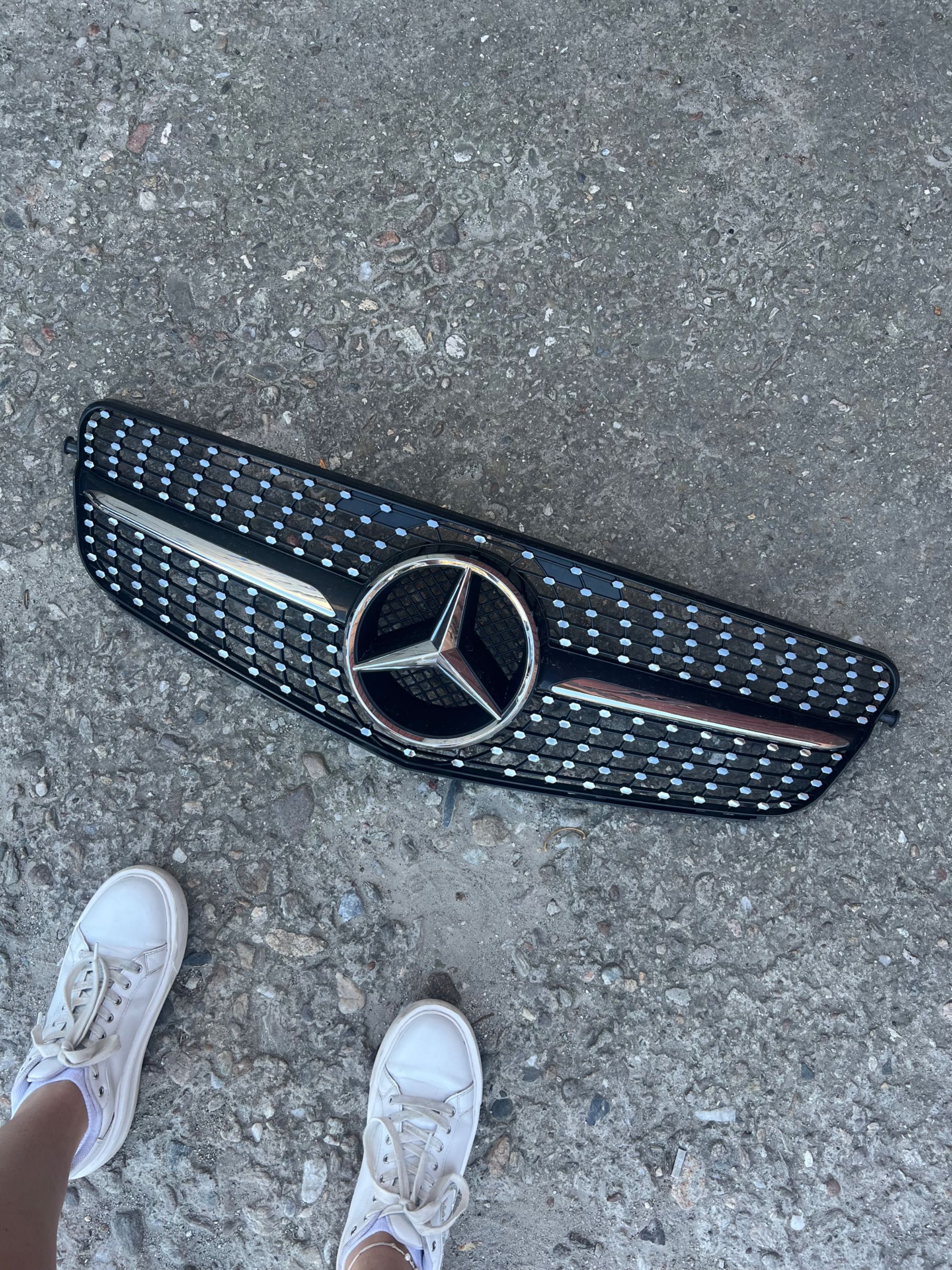 Предна решетка w204