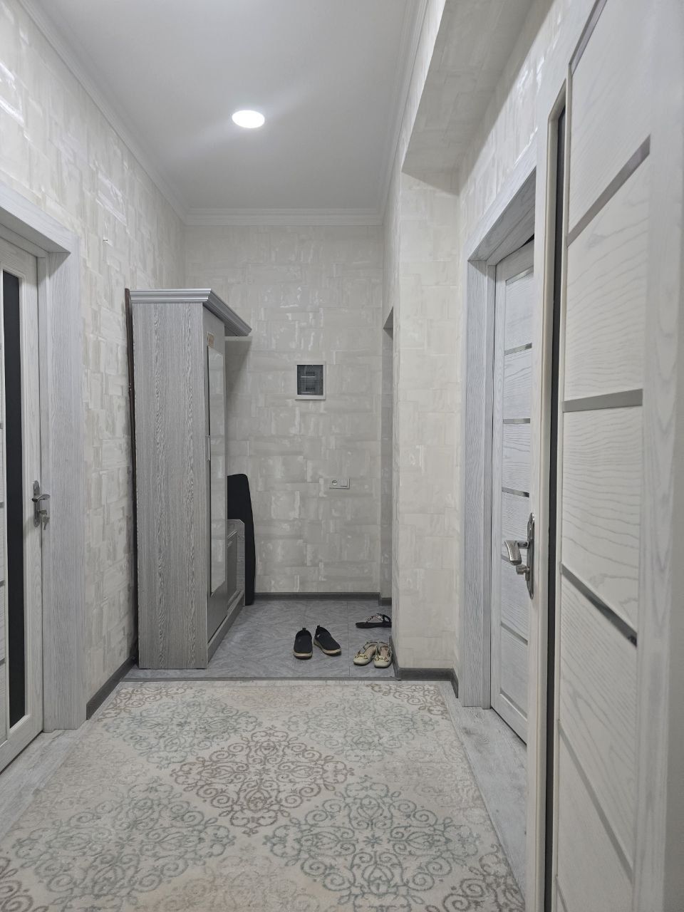 Сдаётся 2х ком квартира на 2 этаже, ор:Шарк,Барака