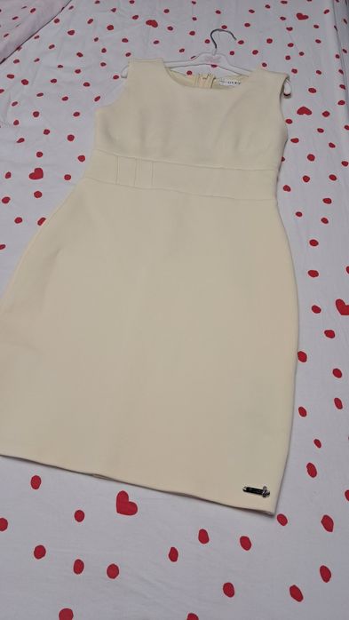 Рокля  за госпожица Guess