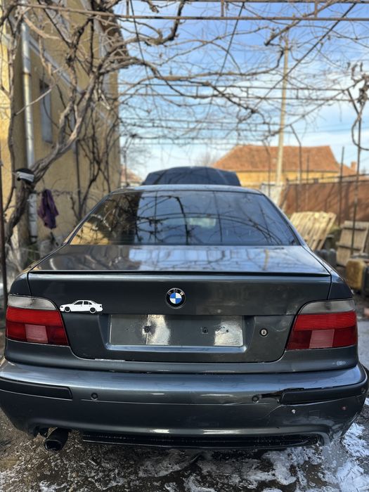 Vând Bmw e39 2.0D