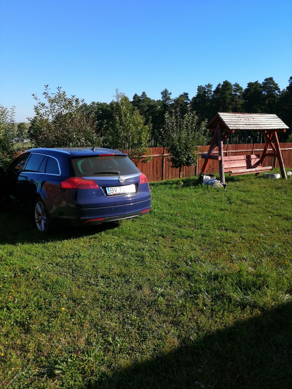 Vând teren intravilan