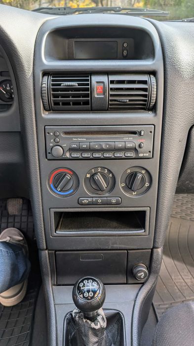 Opel Astra 1.6 16V 2000г