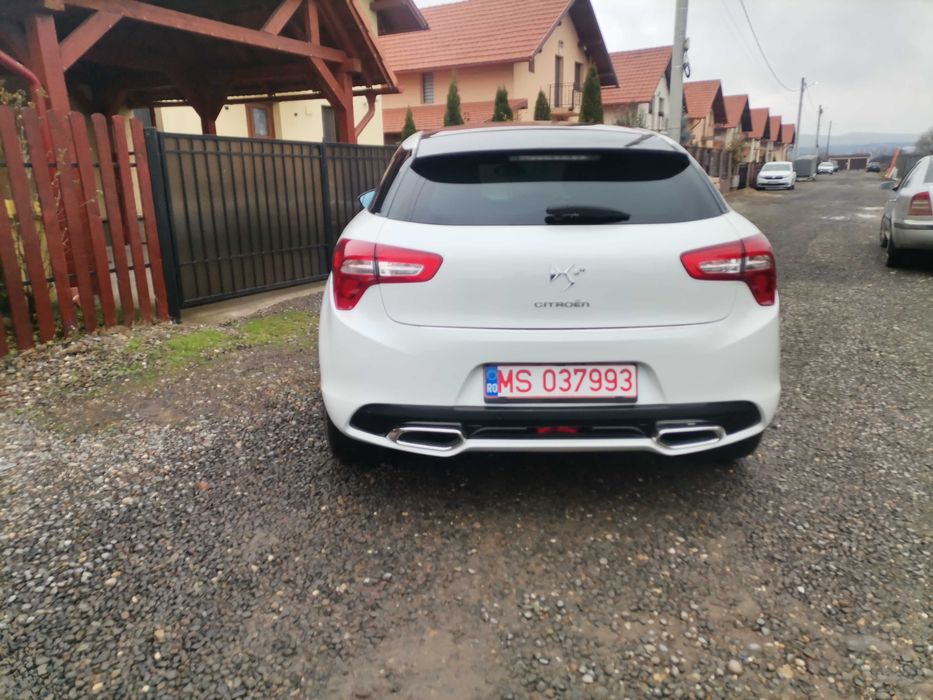 Vând,Citroen DS5, hibrid, 2.0D, 200 cp, 4x4,  din 2012 , automată.