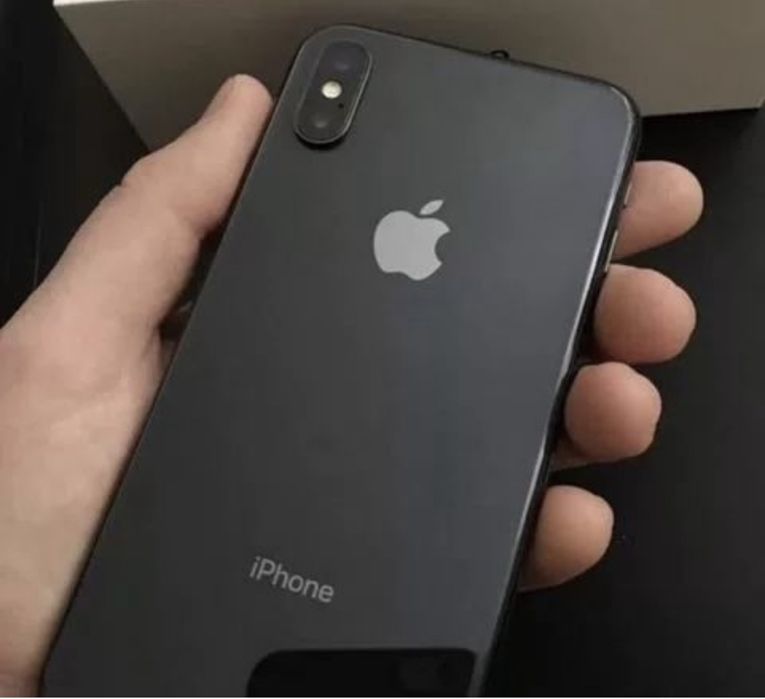 Продам айфон 10 на запчасти