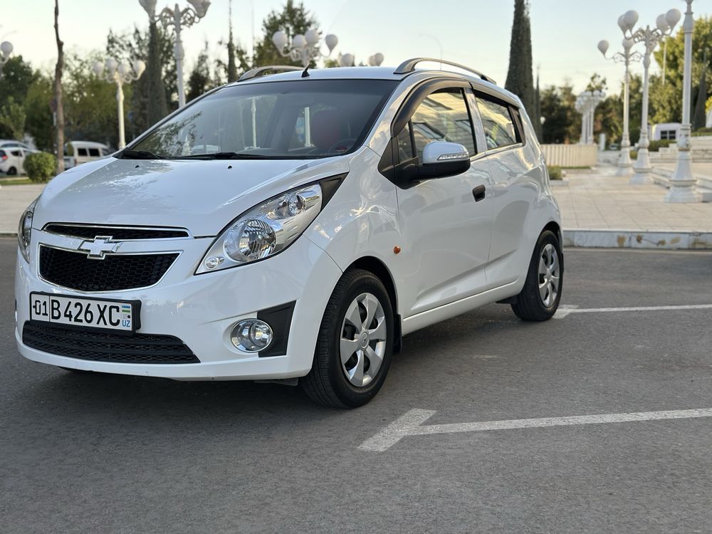 Spark sotiladi Aftamat 4 pazisya 170000 km tozza kiraska