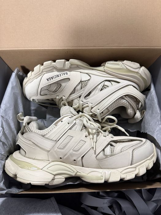 Balenciaga Track