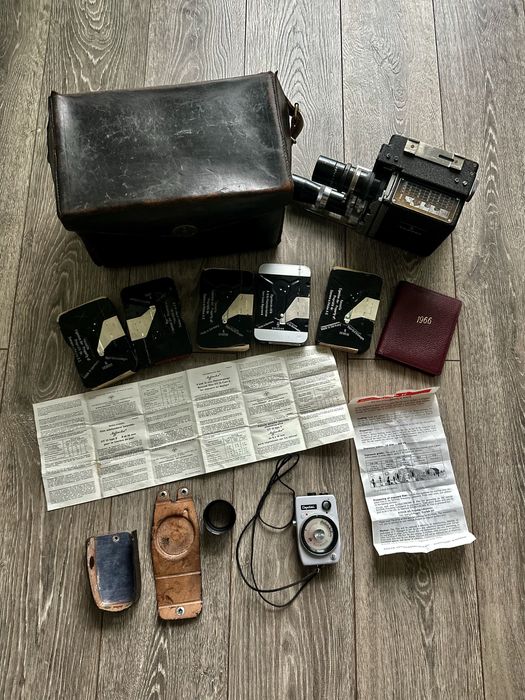 Cameră Siemens B 16mm Cine Film ,an 1938 + obiectiv & magazie