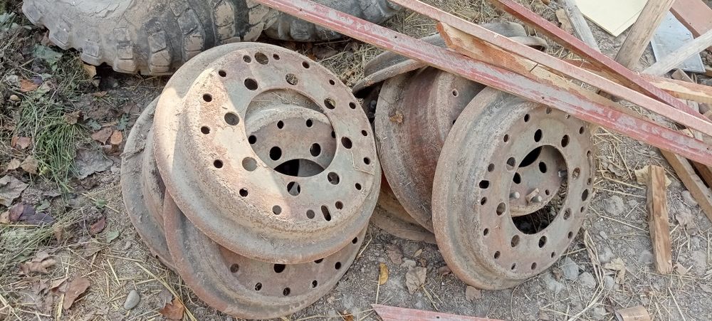 Zil diska sotiladi 4 dona