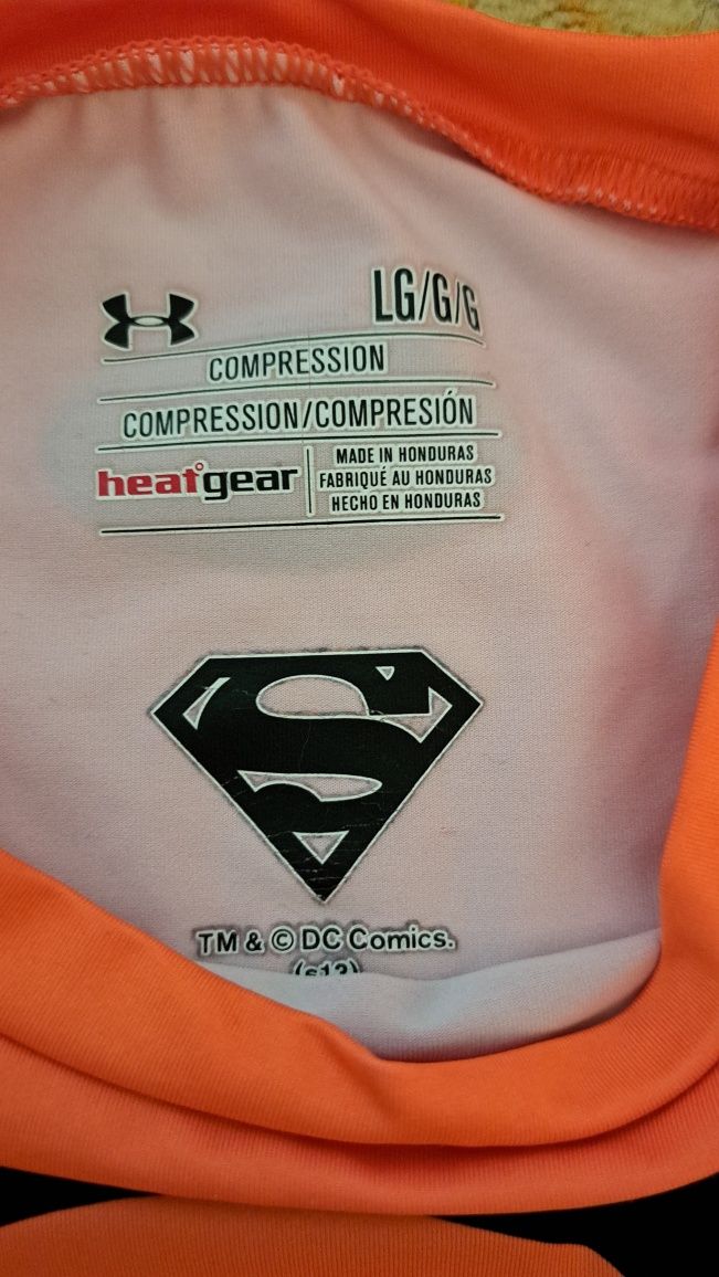 Спортна тениска Underarmor