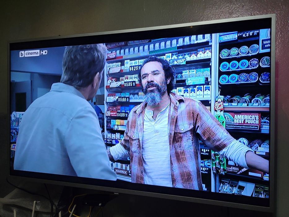 Продавам телевизор Philips 55 Ultra 4K