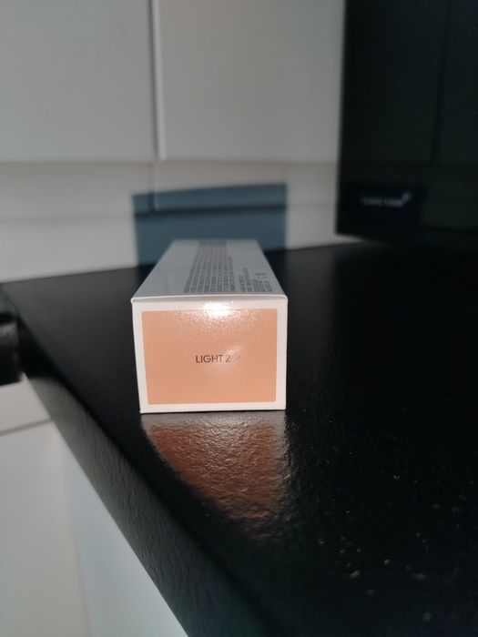 Mac strobe dewy skin țint