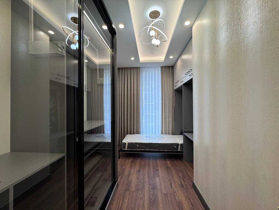 Квартира в Nest One 3/14/51 72 кв.м. дизайнерский ремонт=