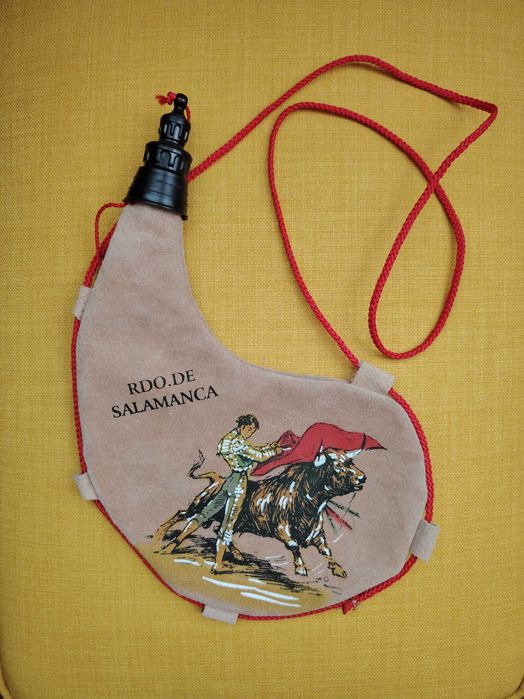 Традиционен испански кожен мях