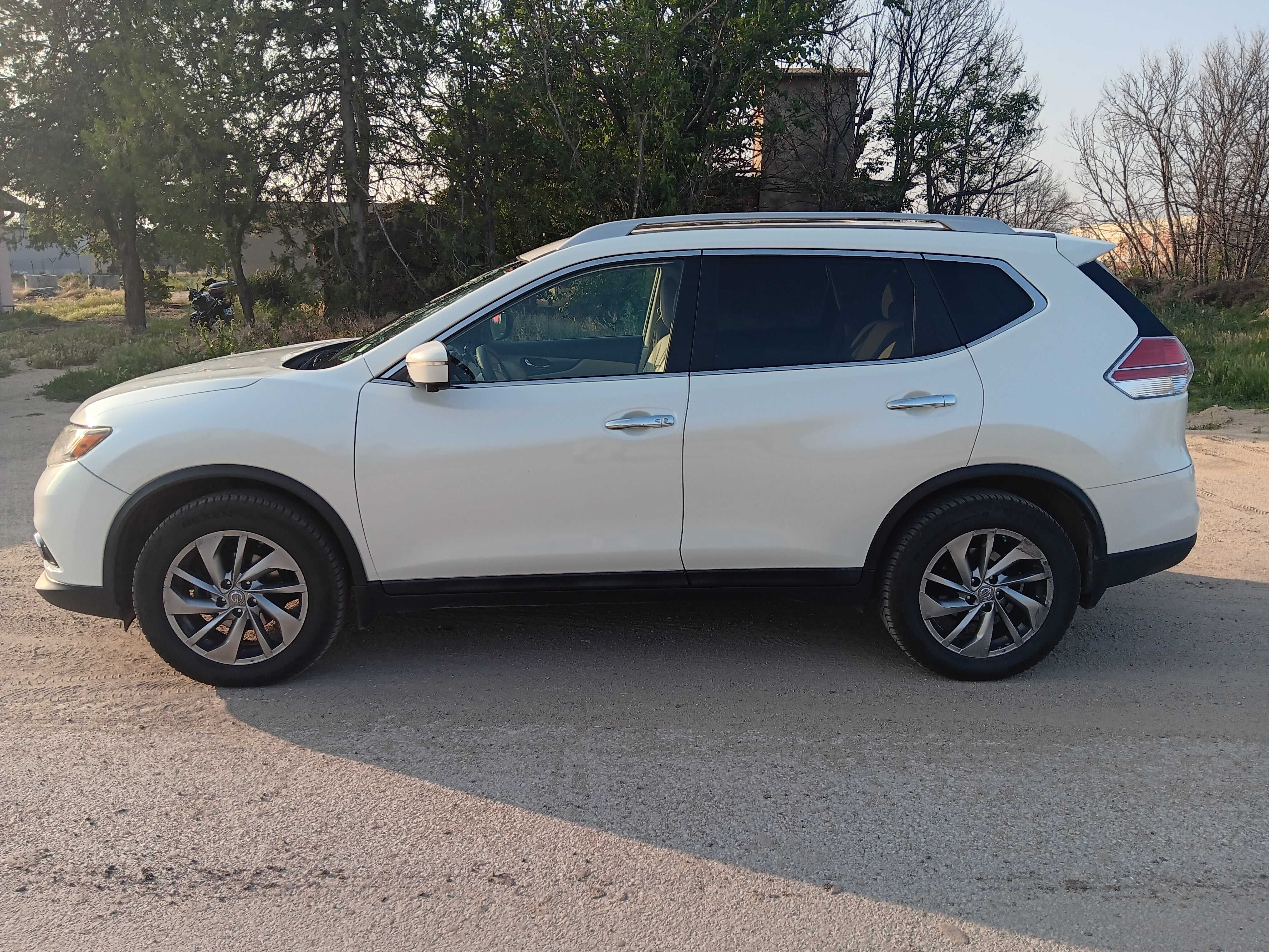 Nissan Rogue 360' градуса камера
