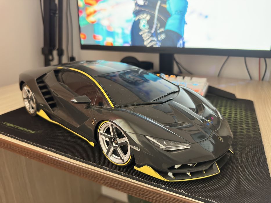 Lamborghini Centenario cu telecomanda