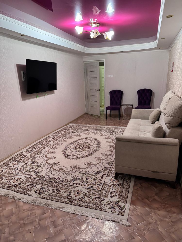 Продам 2 комн. квартиру 5 мкр 12й дом