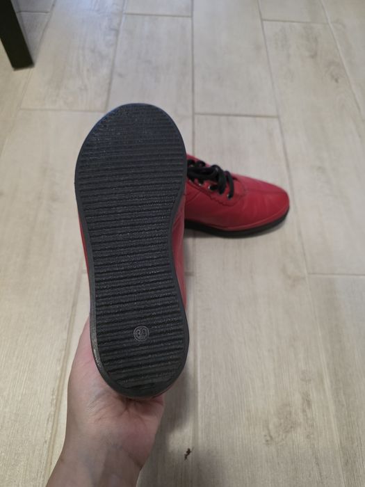 Червени кожени обувки Stillo