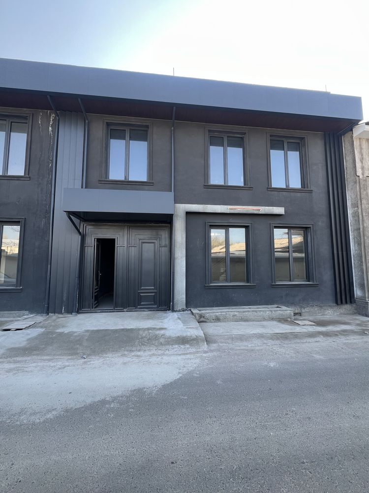 Коттеж Домбрабад 1.5 соту 360м2 4 этажли