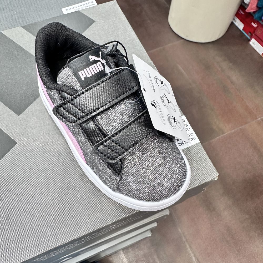 26;27 Puma Smash V2 Glitz | Детски кецове