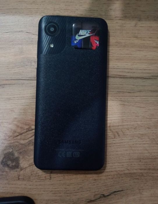 Продам телефон Samsung