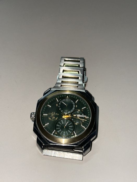 Продам часы Santa Barbara Polo