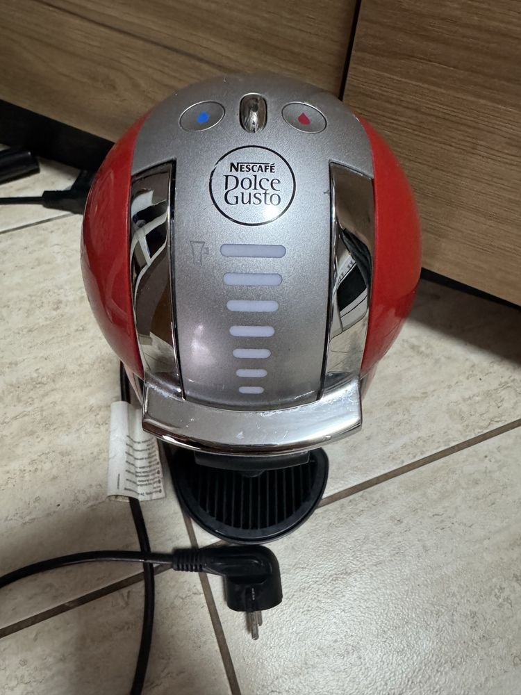 Кафемашина Dolce Gusto на капсули