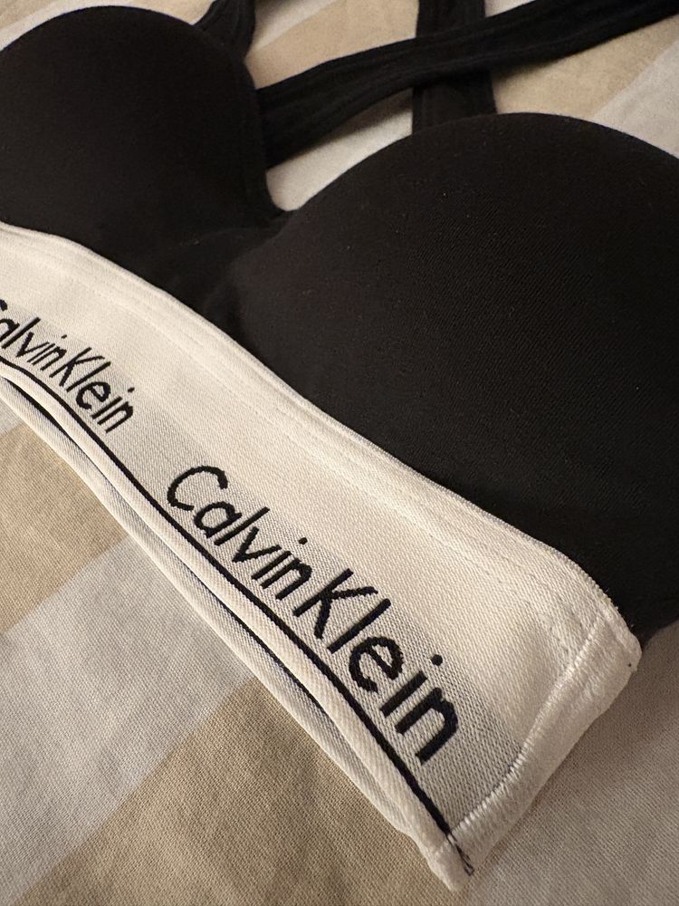 Calvin Klein бюстие – оригинал, ново с етикет