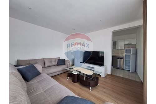 Продава се Къща в с. Гурково, Област Добрич - 138 кв.м за 1377 €/кв.м - Снимка #6