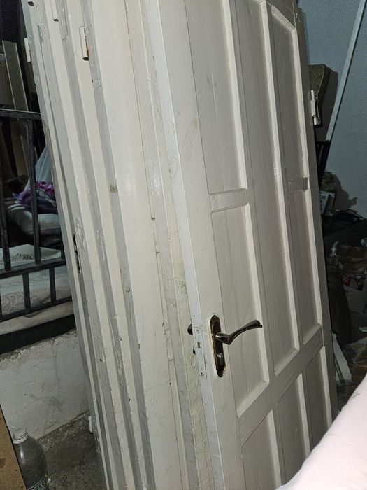 Межкомнатные двери б/у