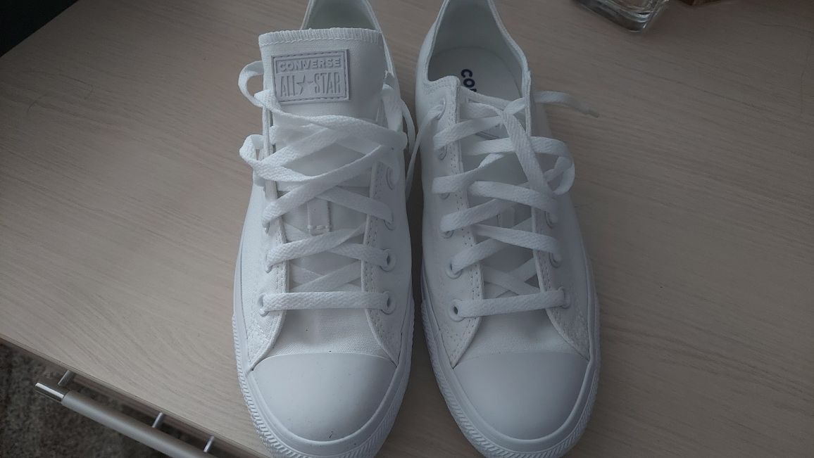 Кецове Converse 41.5, UK8