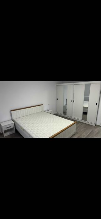 Garsoniera de inchiriat