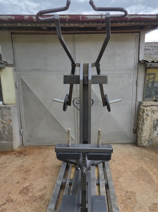 Aparat tracțiuni/lat pulldown plate loaded !!!
