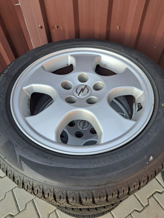 Jante aliaj opel cauciucuri iarna  7mm 2023