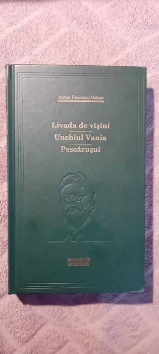 Cărți diverse colecția verde și roșie adevărul