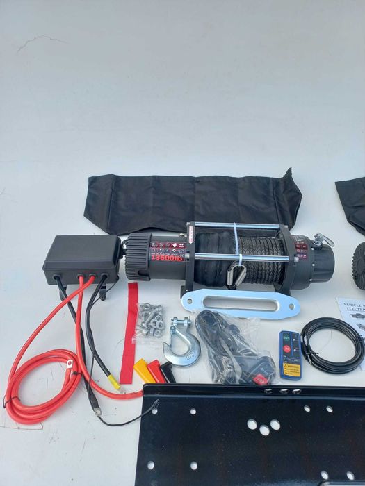 Troliu auto electric 13500 lbs,6.2 tone forta,Troliu platforme NOU