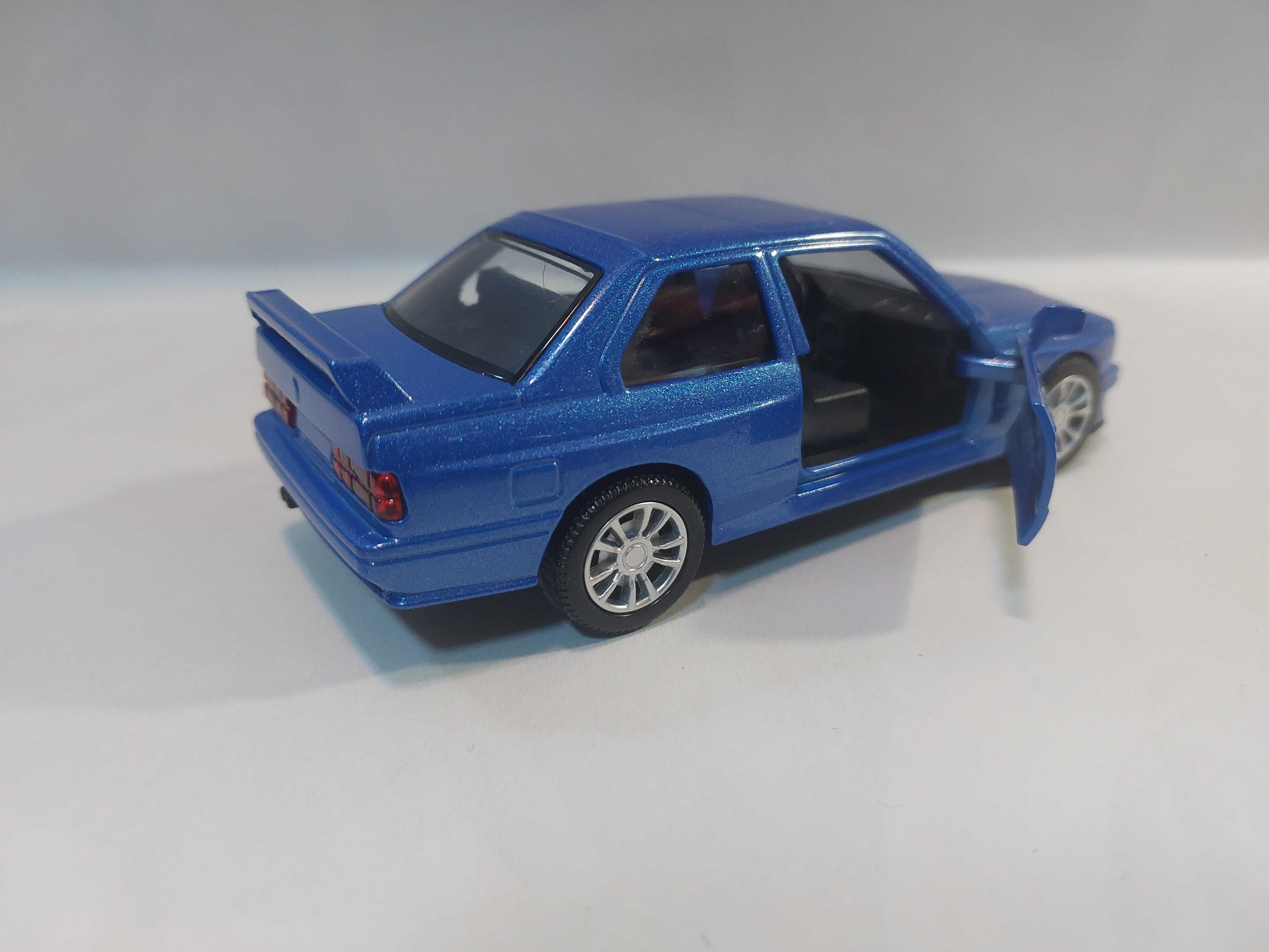 Macheta BMW e30 Ursulet