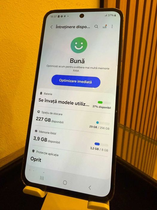 Samsung Galaxy S24 FE / 256GB/ Neverlocked