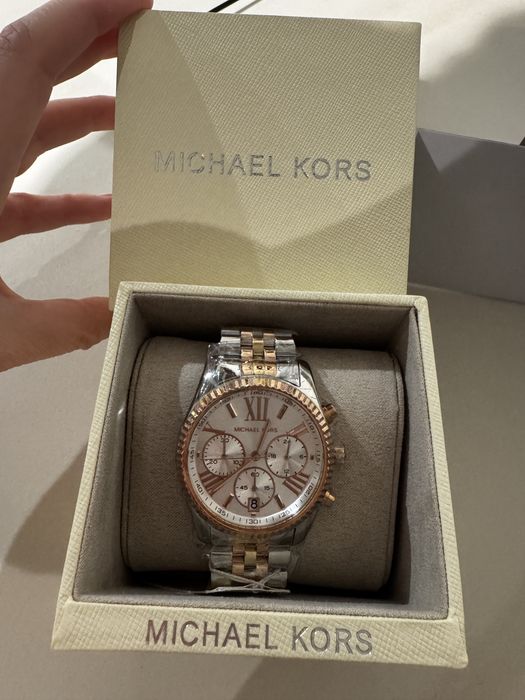 Michael Kors Lexington MK5735