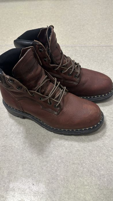 Тшо   Ботинка размер 37