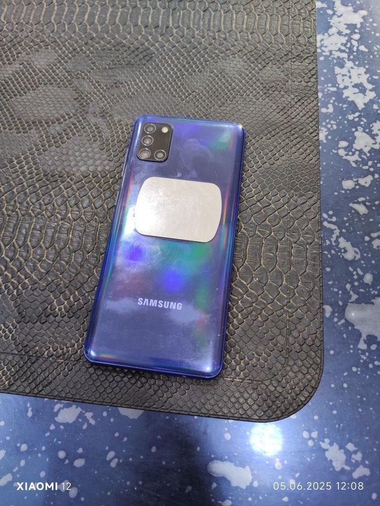 Samsung a31 sotiladi