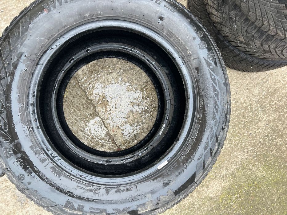 Cauciucuri M+S 215/65/16