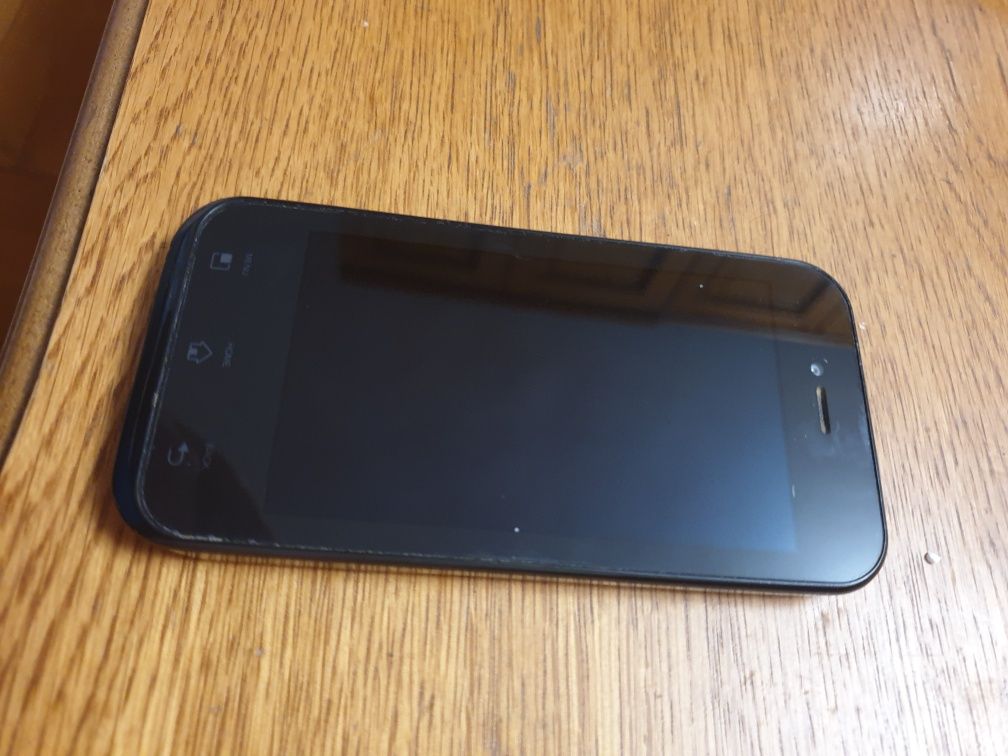 Vând telefon LG E730