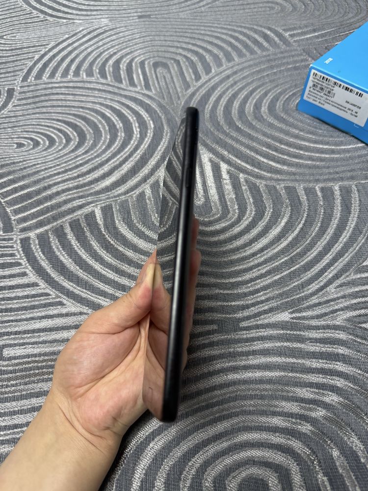 Samsung Galaxy J4 б/у