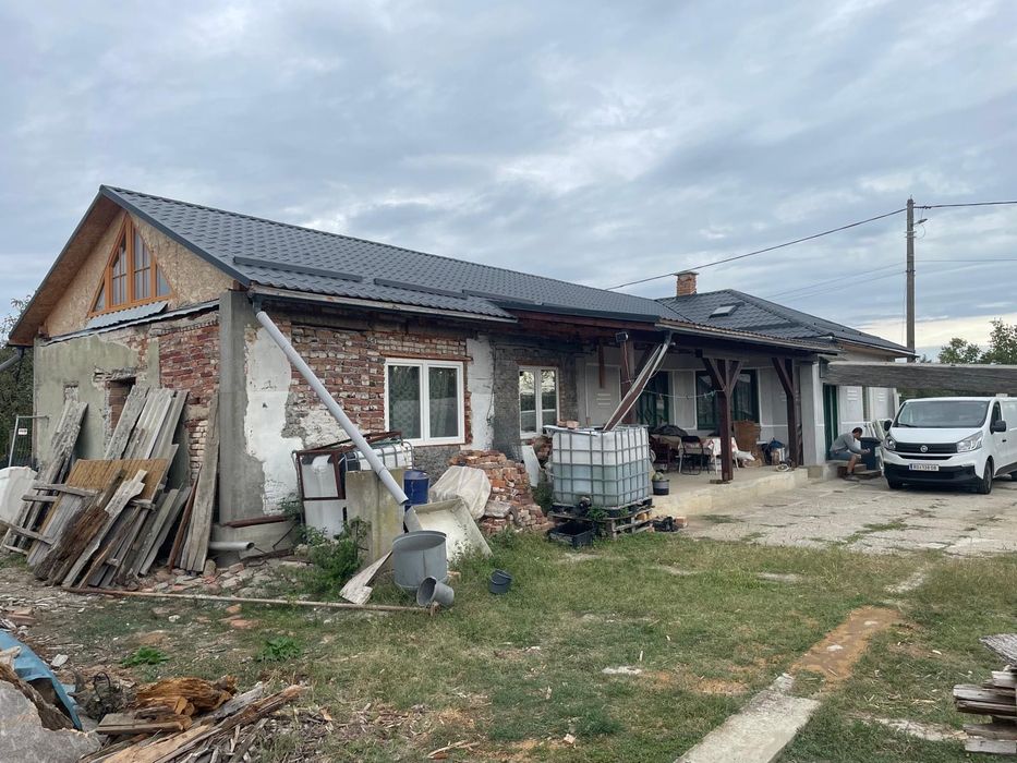 Casa de vanzare in comuna Topolovatu Tare