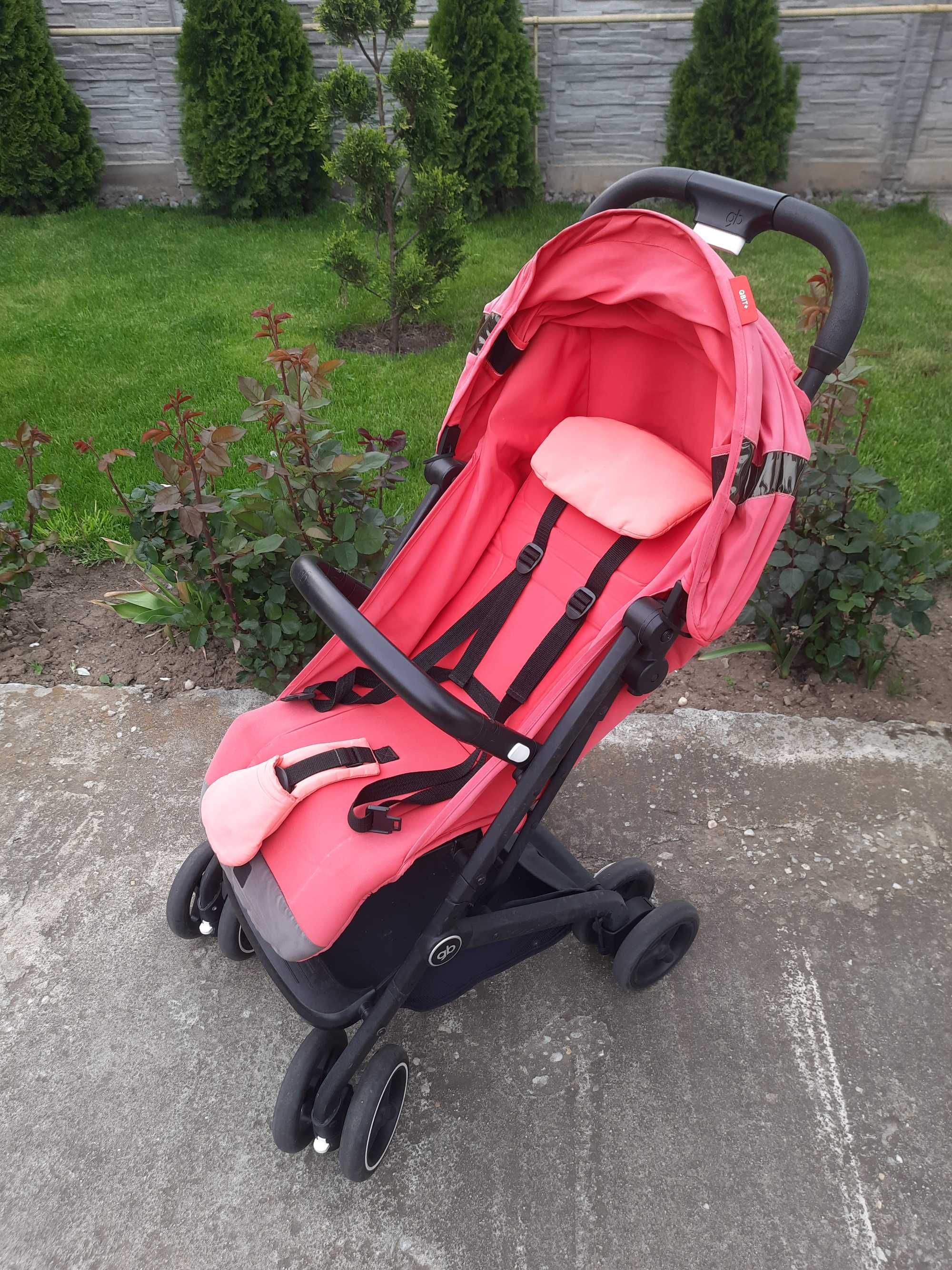Vand carucior sport pliabil GB Qbit+ rosu